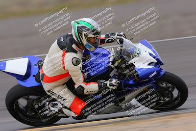 media/Jan-14-2023-SoCal Trackdays (Sat) [[497694156f]]/Turn 11 Inside (950am)/